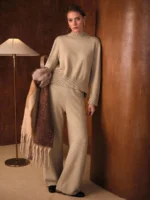 MOTF PREMIUM CONJUNTO DE TOP COM GOLA SEPARADA E CALÇA COM CORDÃO NA CINTURA - Imagem 3